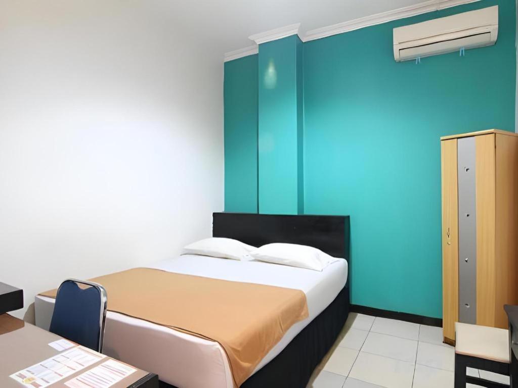 Mira Hotel Banjarmasin  Extérieur photo